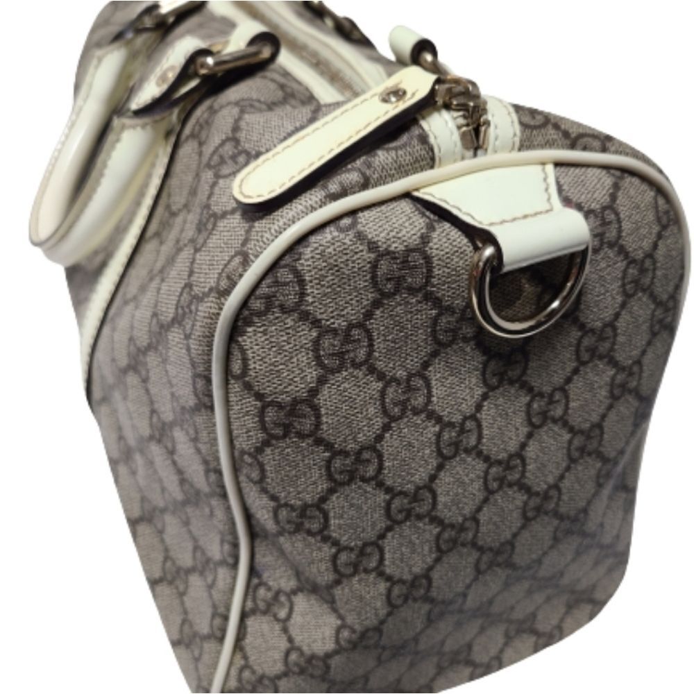 💯 Authentic Gucci Handbag 🍀 - Picture 15 of 16